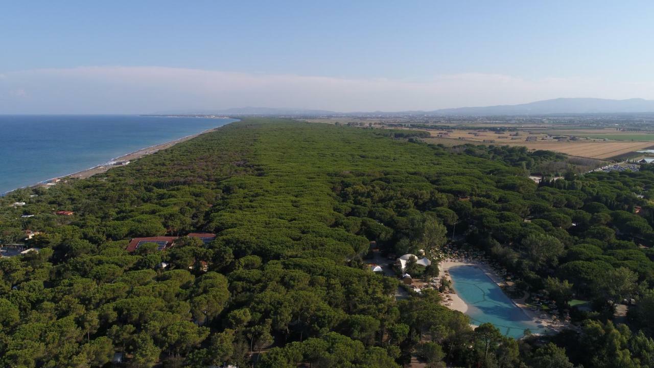 Le Esperidi Camping Ecoresort Marina Di Bibbona Ngoại thất bức ảnh